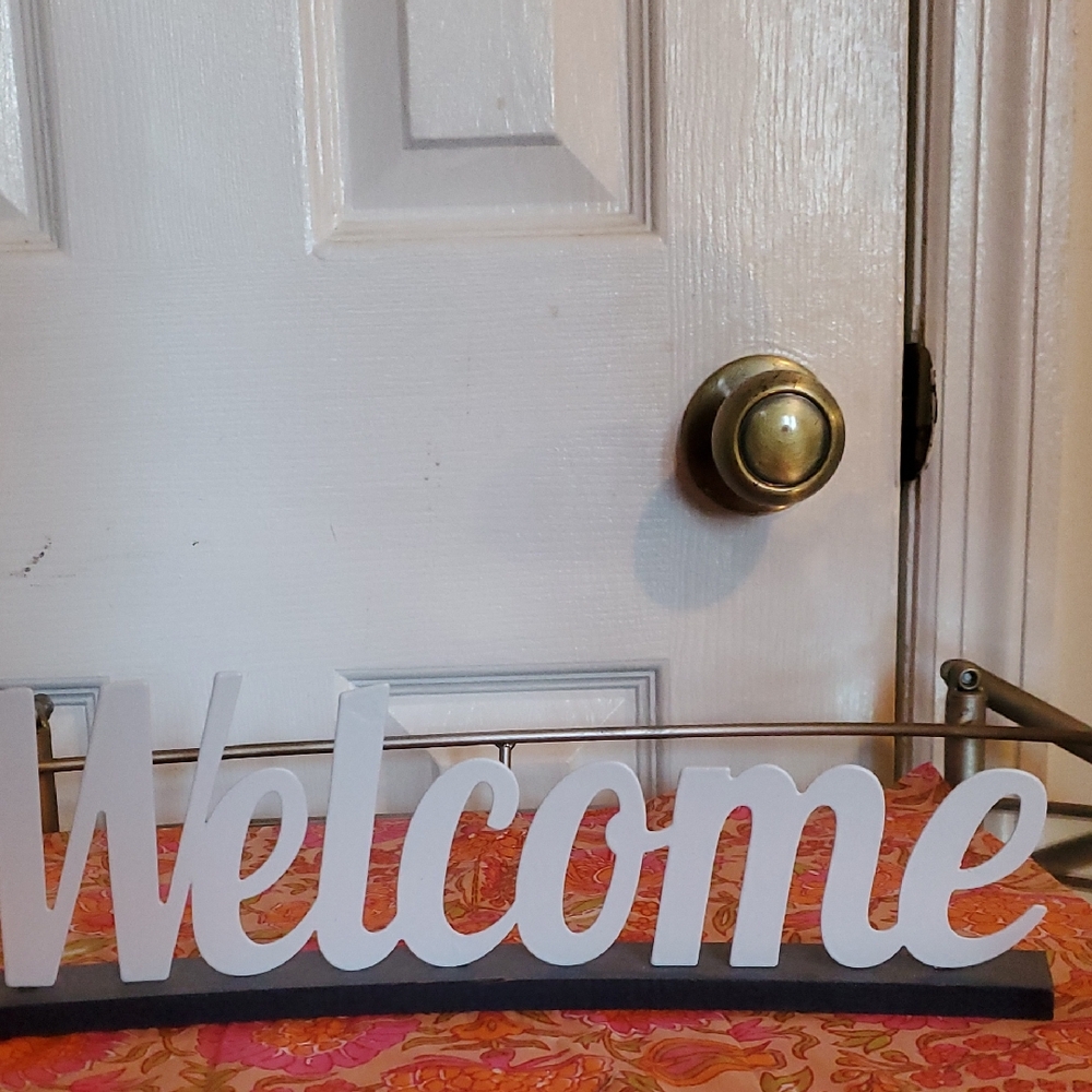 Tabletop Welcome Sign